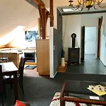 Wohnung in einer historische Straße